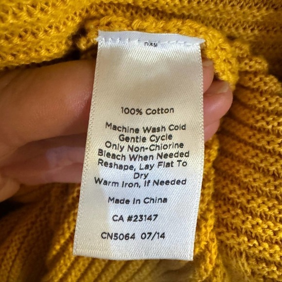 Talbots Ribbed Sweater W/ Button Accents Size - Picture 5 of 5